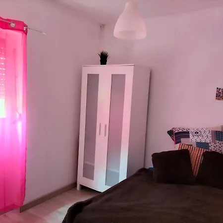 Cousy Room No Beato